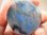 画像2: ハバロフスク産イルニマイト原石研磨タンブル（リヒテライトブルー）24.4g (2)