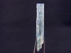 画像1: ザバイカル産アクアマリン原石 1.4g