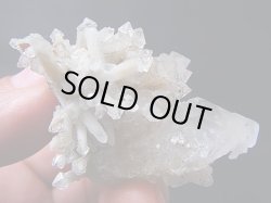 画像1: 内モンゴル産成長干渉/ベータ型水晶（群晶） 23.4g