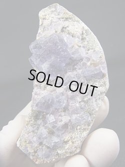 画像1: ペルー産パイライト付きブルーフローライトクラスター 178.2g