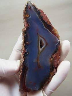 画像2: トルコ産グリーンカラー蛍光フォックスアゲート（瑪瑙）原石（ハーフカット） 197.6g
