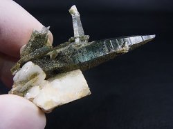 画像2: ガネーシュヒマール・リー産クローライト入り水晶（斜長石付き） 10.0g