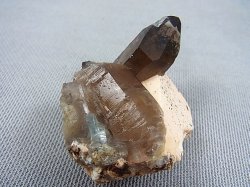 画像1: ベトナム・タインホア産アクアマリン付きスモーキー水晶（ブラックトルマリン/微斜長石） 62.6g