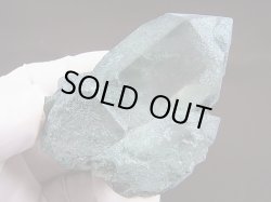 画像2: スカルドゥ産メタリックグリーンカラー水晶 114.6g