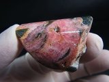 アルゼンチン産ロードクロサイト原石研磨スライス 44.8g