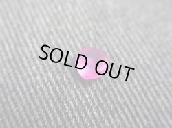 画像1: クリアランス【50％OFF 3,600円→1,800円】ベトナムLuc Yen産シルキーサファイア原石（自然研磨） 0.5カラット