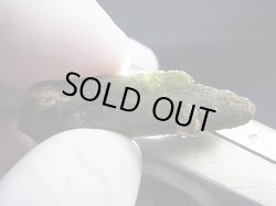 画像2: 柿野鉱山産緑水晶（ヘデンベルガイト/緑閃石入りインターフェレンス型） 4.4g