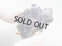 画像1: 内モンゴル自治区Yindu産クリア＆ブルーフローライト（カラーシフト/ブルー＆パープルゾーニング）原石 10.7g