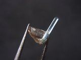 ベトナム・タインホア産アクアマリン付きスモーキー水晶 0.2g