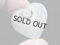 画像2: 和田玉（ホータンぎょく）「羊脂白玉」原石（穴あき研磨加工/ソーティングメモ付き） 7.1g