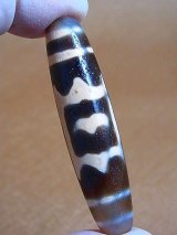 「大鵬鳥」（ドラゴンライン入り）現代天珠 直径約14×57.5mm