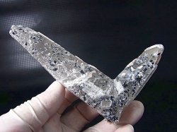 画像1: 内モンゴル産日本式双晶水晶（ヘマタイト付き） 120.8g