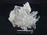 メキシコ産日本式双晶水晶クラスター（V字型3/ギッター） 53.6g