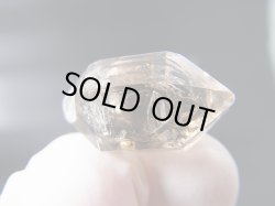 画像2: パキスタン・クエッタ産蛍光オイル入りＤＴ水晶 2.4g