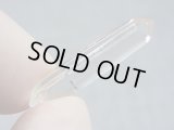 マダガスカル産フローライトインクオーツ研磨原石 1.6g