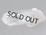 ノルウェー産ライトスモーキー水晶ポイント（タントリックツイン/レインボー入り） 34.1g
