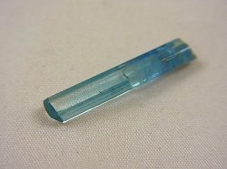 画像1: ジェムグレード宝石需要品質：ベトナム産アクアマリン柱状結晶原石 3.4カラット