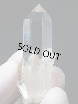 画像1: ノルウェー産ウォータークリア・ライトスモーキー水晶ポイント（ノンダメージ） 23.8g