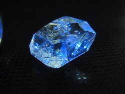 画像1: パキスタン・クエッタ産蛍光オイル入りＤＴ水晶 3.0g