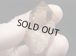 画像1: インド・マニハール産ウォータークリアライトスモーキー水晶（ゴールドルチル入り） 15.9g