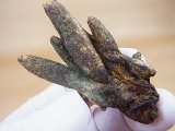 柿野鉱山産緑水晶（ヘデンベルガイト/緑閃石入りインターフェレンス型/連晶） 18.4g
