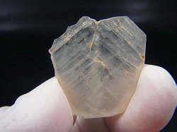 画像1: マダガスカル産ジャパニーズツイン（日本式双晶水晶/軍配型） 3.2g