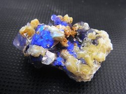 画像2: ナミビア・エロンゴ産フローライト＆ショール＆フロゴパイト原石 20.9g