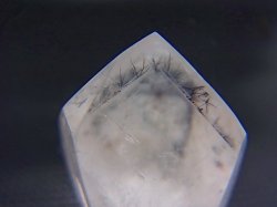 画像1: マダガスカル産ホーランダイトインキャンドルクオーツ（錐面研磨） 5.8g