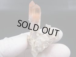 画像1: 南アフリカ・オレンジリバー産アナテース付レッドヘマタイト水晶（タントリックツイン） 18.8g