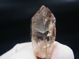 タンザニア・マヘンゲ産アイアンインクルージョン水晶 6.6g