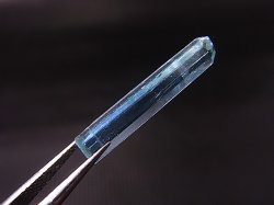 画像2: ジェムグレード宝石需要品質：ベトナム産アクアマリン柱状結晶原石 4.0カラット