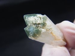 画像2: 荒川鉱山産緑水晶  5.0g