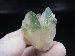 画像1: 荒川鉱山産緑水晶（連晶） 22.6g