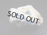 ベトナム・タインホア産宝石品質アクアマリン付きカオリナイト 29.5g