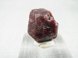 画像1: フィンランド・ヘルシンキ産アルマンディンガーネット原石 16.5g