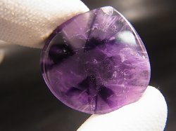 画像2: ブラジル・ロンドニア州産トラピチェアメジスト研磨原石 6.0g