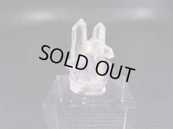 画像1: ドイツ・ザクセン州産フローライト付き水晶ポイント 1.5g