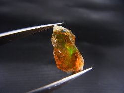 画像1: エチオピアンオパール原石 6.6カラット