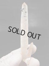 内モンゴル産アイアンローズ付きピンク水晶（レーザー型/連晶） 20.8g