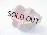 メキシコ・オハエラ鉱山産フローライト原石（赤色蛍光） 19.4g