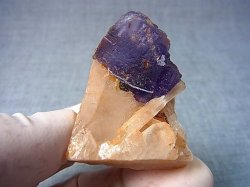画像2: メキシコ・オハエラ鉱山産フローライト原石（赤色蛍光） 47.2g