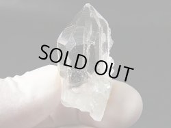 画像1: スウェーデン・イェムトランド産ウォータークリア水晶ポイント 13.3g