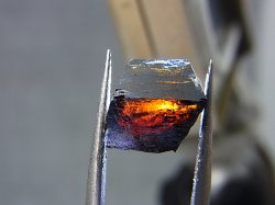 画像2: ノルウェー産アナテース原石結晶（レッド透過） 0.8g