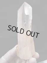 キャビネットサイズ：マダガスカル産ピンク水晶 231.7g