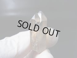 画像2: 南アフリカ・オレンジリバー産シトリンカラースモーキー水晶（タントリックツイン/ウインドウ） 8.1g