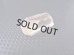 画像2: ベトナム産カラーレストパーズ原石 12.8カラット