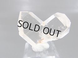 画像1: マダガスカル産ジャパニーズツイン（日本式双晶水晶/ハート型） 11.7g