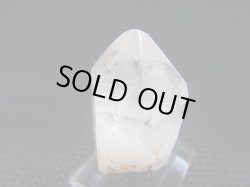 画像1: マダガスカル産ホーランダイトインキャンドルクオーツ（錐面研磨） 6.8g