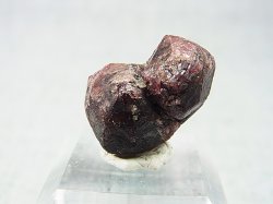 画像2: フィンランド・ヘルシンキ産アルマンディンガーネット双晶原石 8.5g