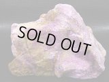 キャビネットサイズ：南アフリカ・チュワニン鉱山産ピンクスギライト原石 448.3g